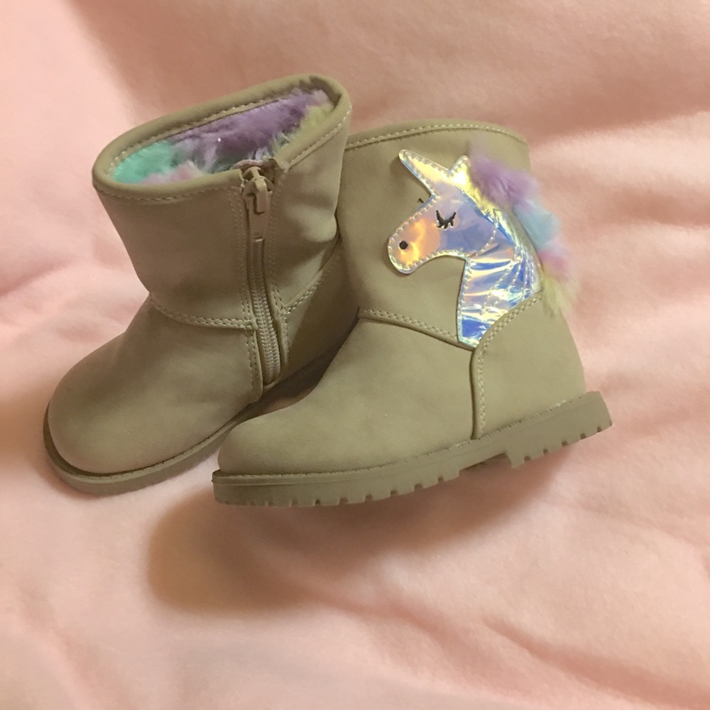 Girls unicorn winter boots size 5